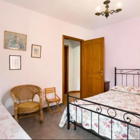 Evelina's House