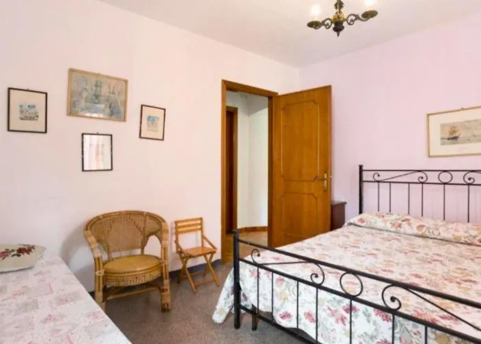 Evelina's House
